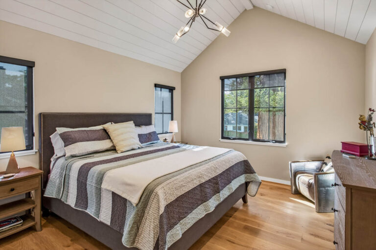 Bedroom (4)